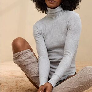 Aerie “So Soft” Ribbed Fitted Layering Turtleneck in Gray Size Small